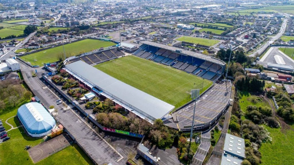 sporting town – Thurles Town